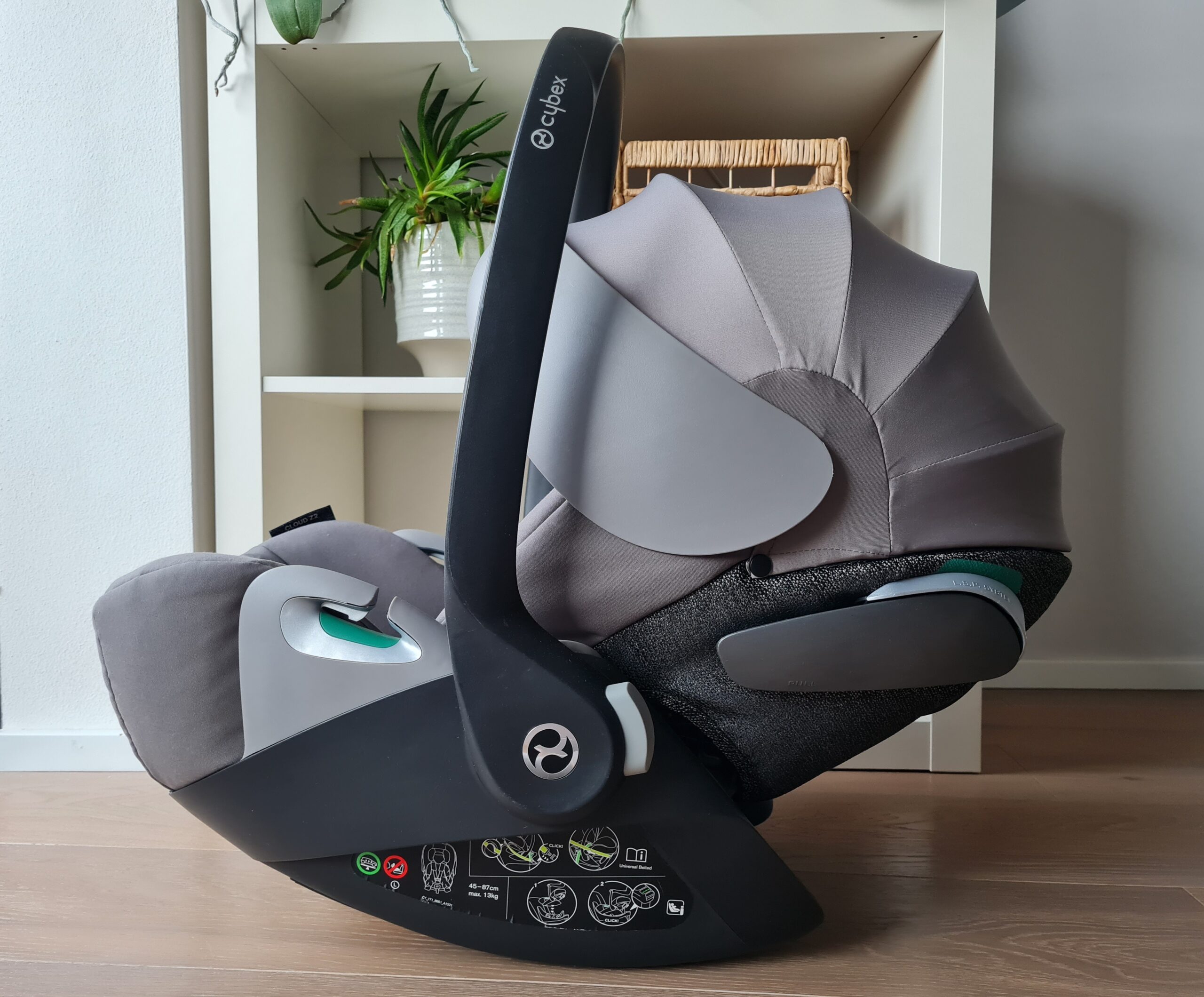 Cybex Cloud T i-Size Babyschale – ADAC Note 1,7, schadstoffarme Babyschale