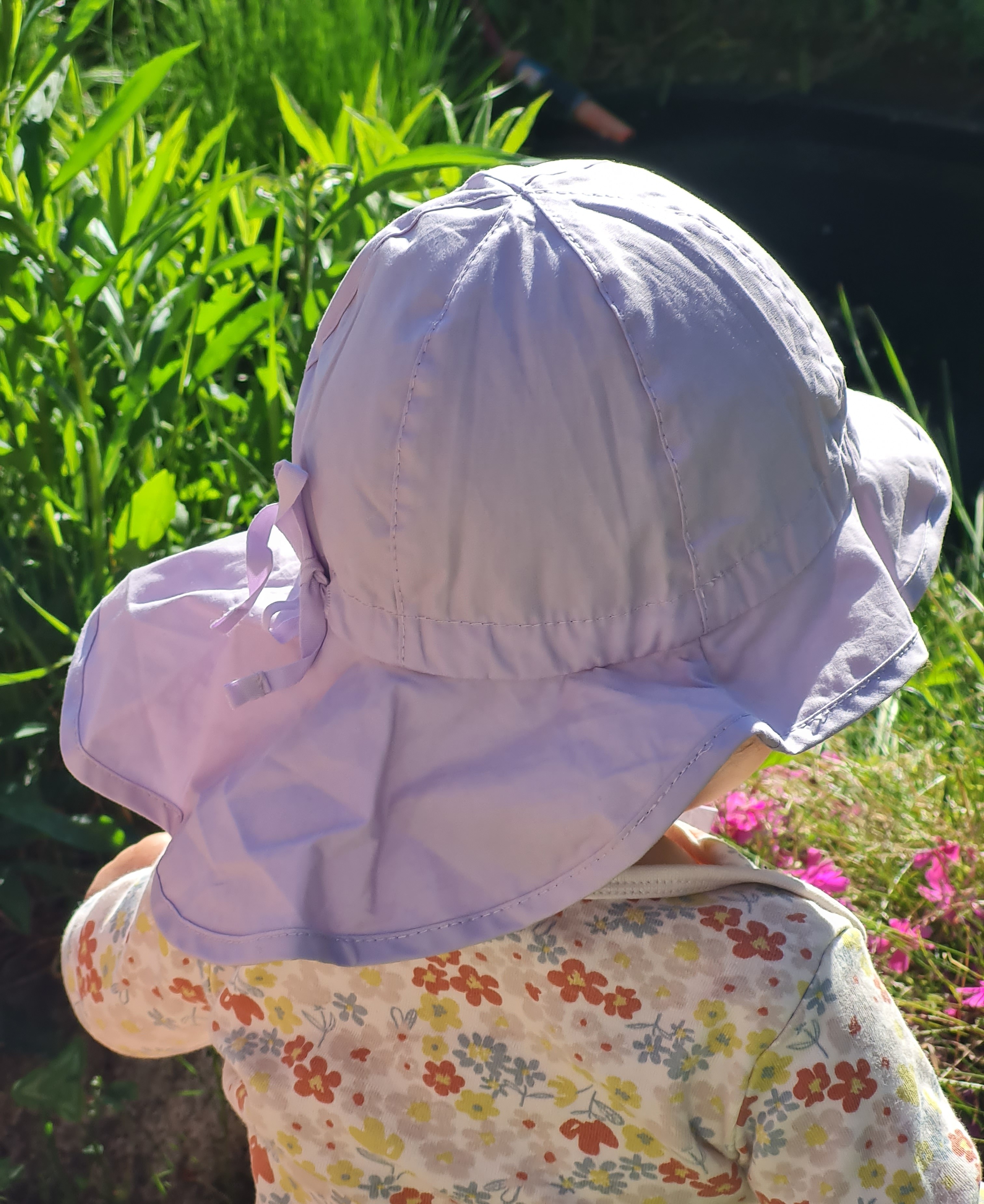 Sterntaler Sonnenhut für Babys mit Nackenschutz und UV-Schutz