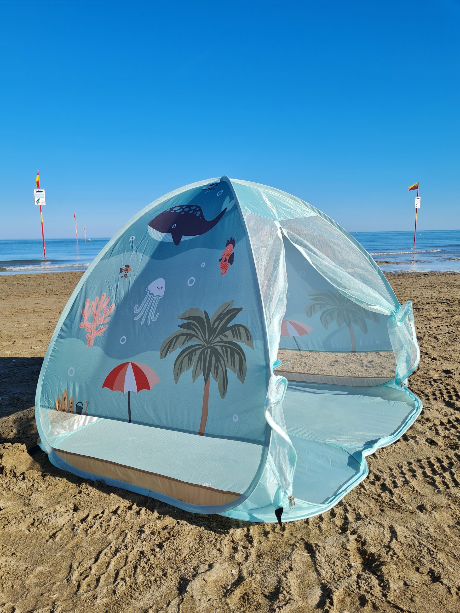 UV Strandmuschel Baby – Strandknirpse BeachLife im Einsatz